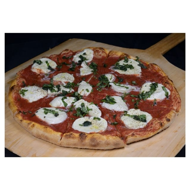 Margherita Pizza.